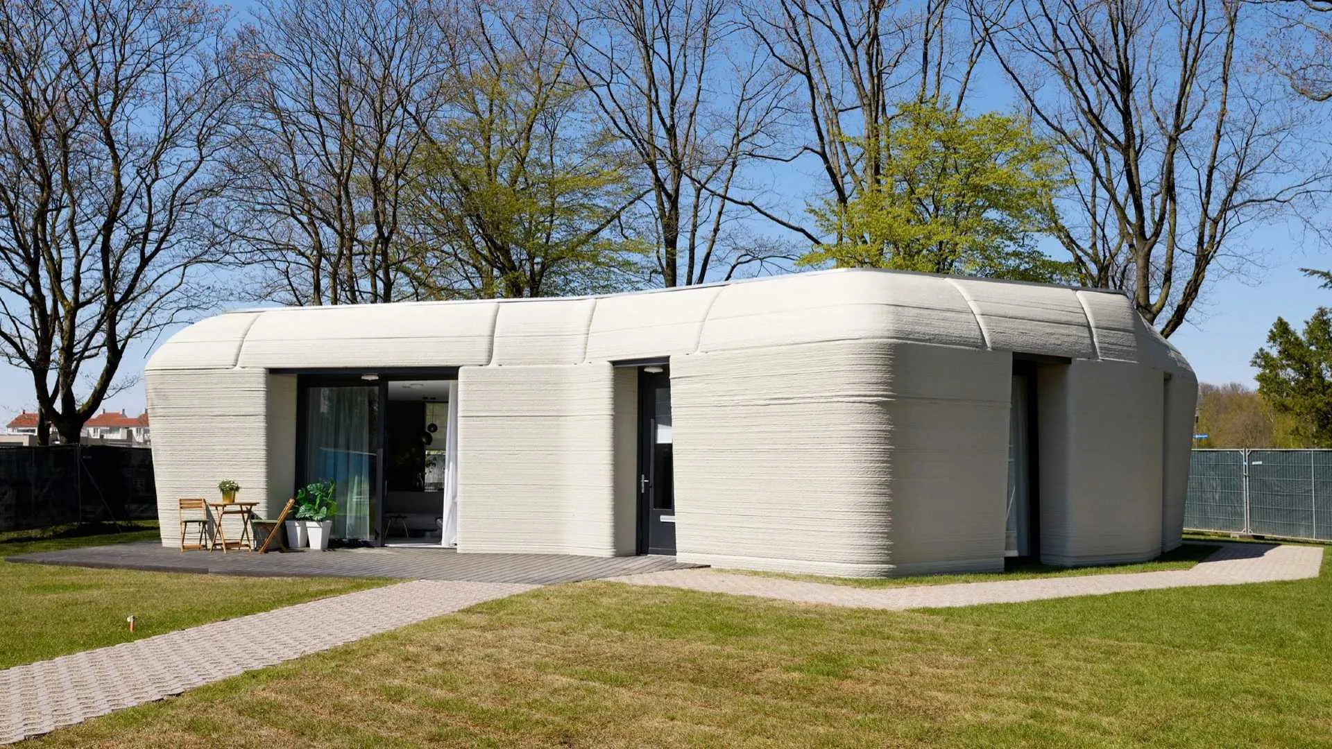 small-3d-printed-building