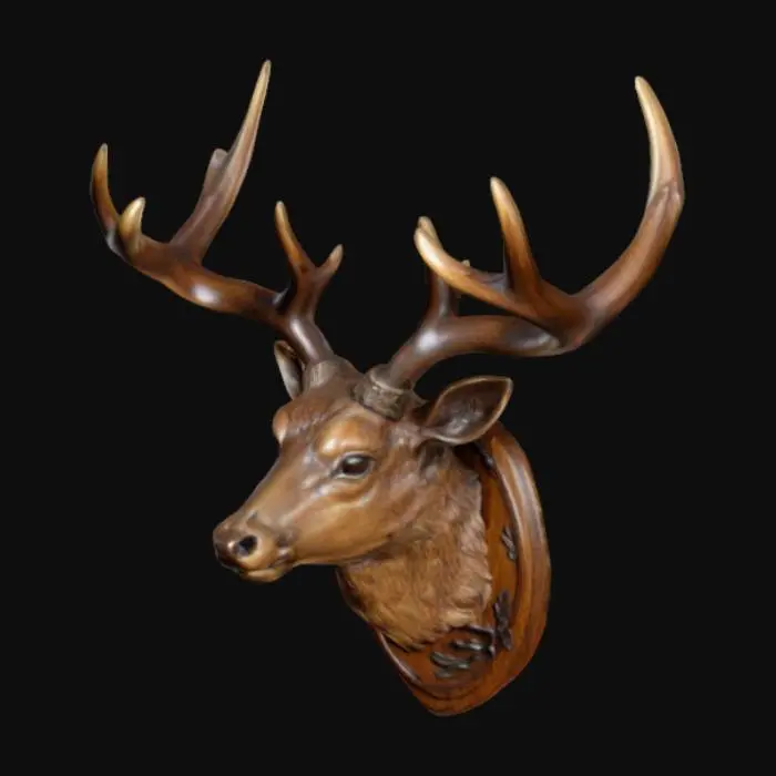 3D model for 一个雕塑风格的雄鹿鹿头标本,有粗壮的鹿角,很优雅,脖子后面是一个圆型木质底座可以安装在起墙上,鹿头的细节刻画精细.
