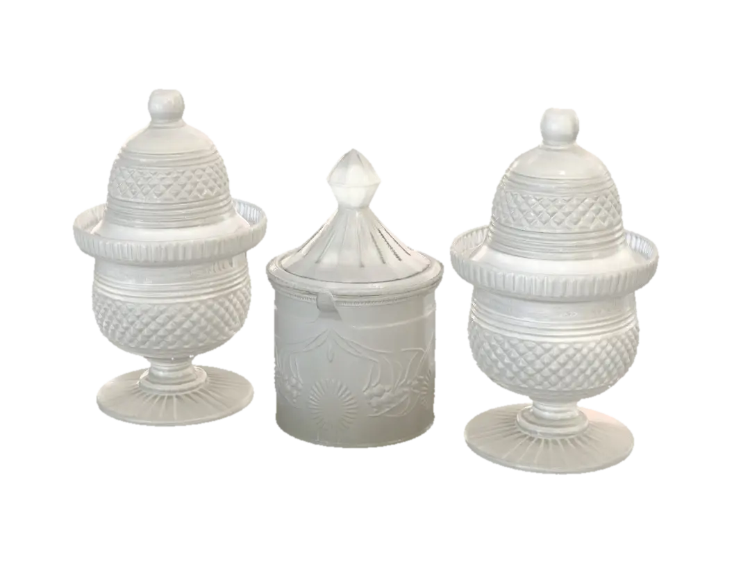 Crystal cut-glass lidded jars - Cutglass 3D model, vytvořený pomocí AI