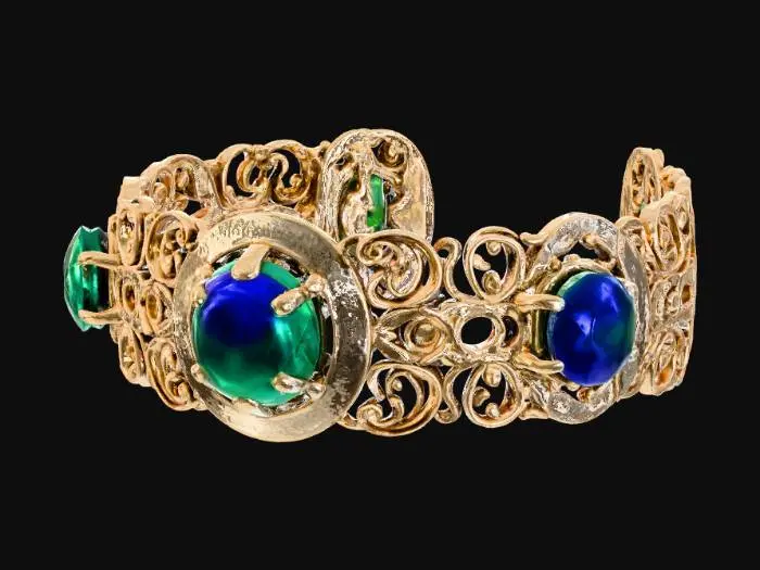 3D model for Emerald Elegance