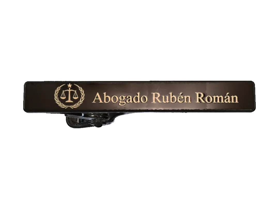 Modelo 3D de Abogado Rubén Román - Profession, gerado por IA