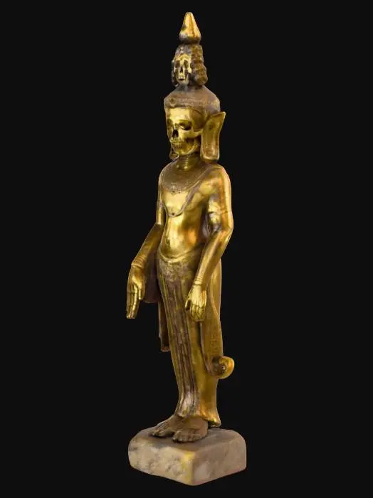 3D model for Hyper-Realistic | Artifact | Ancient | Old | Worn | a golden Idle of a ancient skull from a temple. 