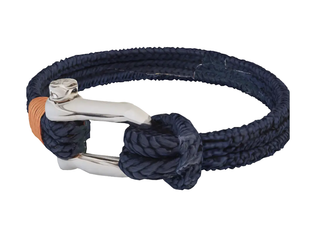 Nautical Charm Bracelet par sportcap74 — créé avec le générateur 3D Meshy AI, téléchargement gratuit FBX OBJ GLB STL
