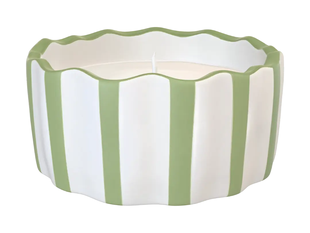 Green Striped Scalloped Candle Holder - Candleholder 3D model, vytvořený pomocí AI