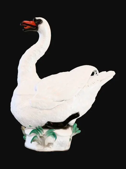3D model for White Swan Figurine