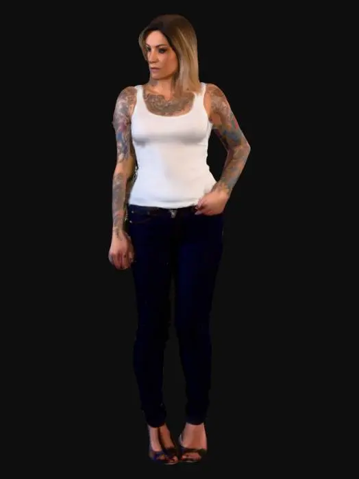 3D model for Eine Frau Anfang 30, gekleidet in einer eng anliegenden, dunkelblauen Jeans, die ihre Figur betont. Sie trägt ein schlichtes, weißes Tanktop aus dehnbarem Stoff und glänzende, schwarze High Heels mit dünnen Absätzen. Ihre Arme sind mit detaillierten, kunstvollen Tattoos in verschiedenen Farben geschmückt, die bis zu den Schultern reichen und auffällige Muster bilden.