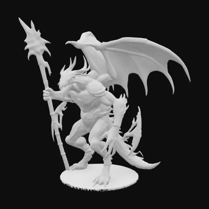 3D model for Corps humanoïde d’environ 3 mètres, recouvert de plaques d’exosquelette noires et iridescentes.

Un torse fendu, d’où émergent des appendices insectoïdes et des nids vivants d’insectes warpés.

Quatre bras : deux humanoïdes, deux chitineux terminés en faux ou en vrilles.

Une couronne de mandibules entoure son crâne allongé, et ses yeux multiples brillent d’un feu vert toxique.

Il possède des ailes membranaires capables de soulever des nuées psychiques dans les airs.