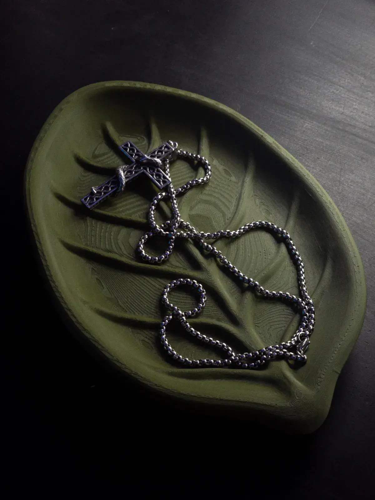 Leaf Catch-All Tray 3D print file — real print photo by John Sirard