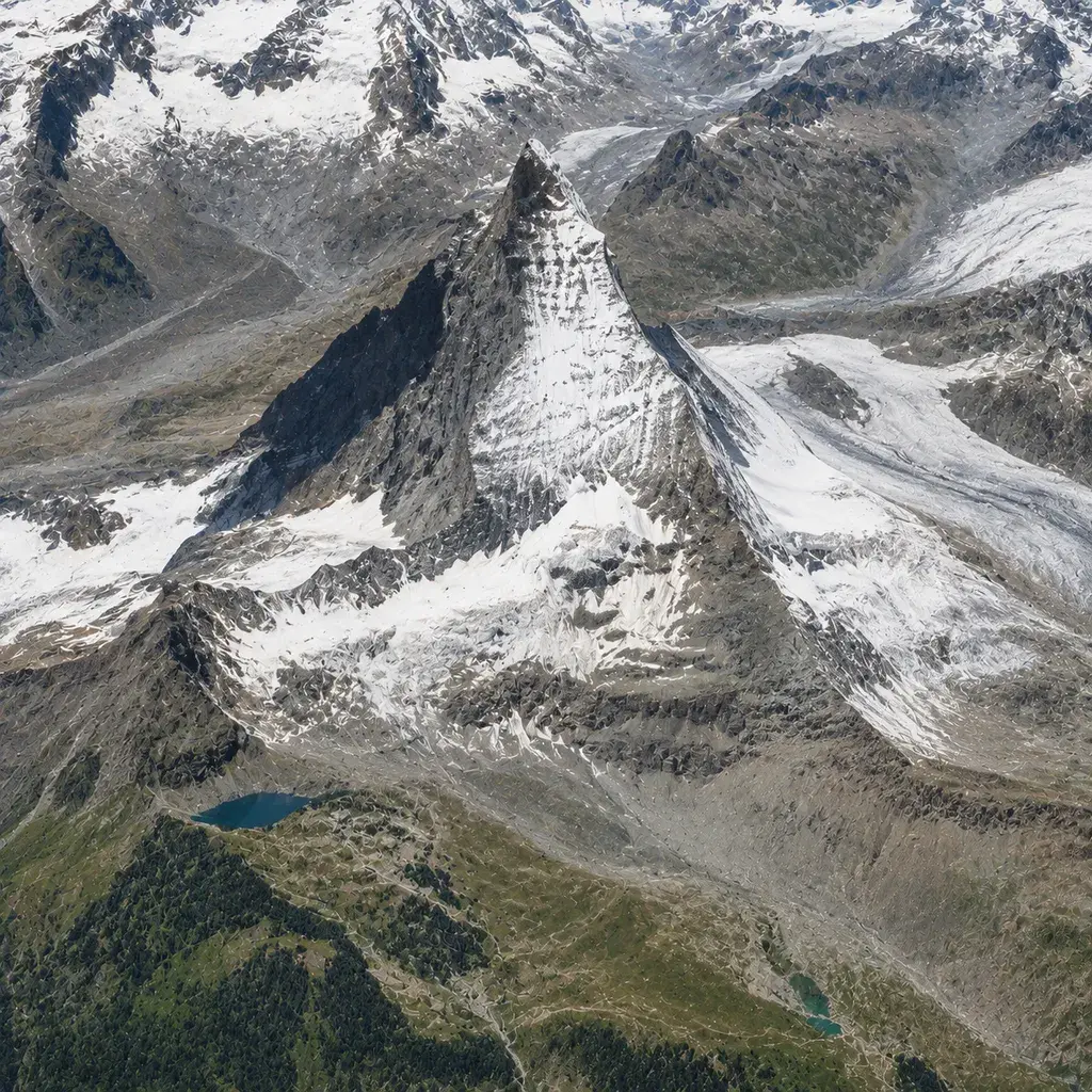 Matterhorn 3D printable terrain relief generated from real elevation data