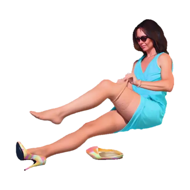 Turquoise Summer Silhouette - Hotpans 3D model, vytvořený pomocí AI