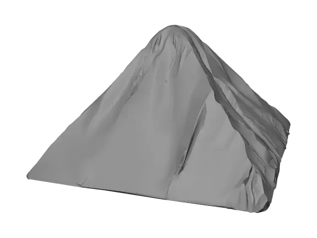 3D model for 帮我生成一段山体模型，要求是顶部不要尖锐的，是一条类似脊椎的线，整体是梯形的感觉