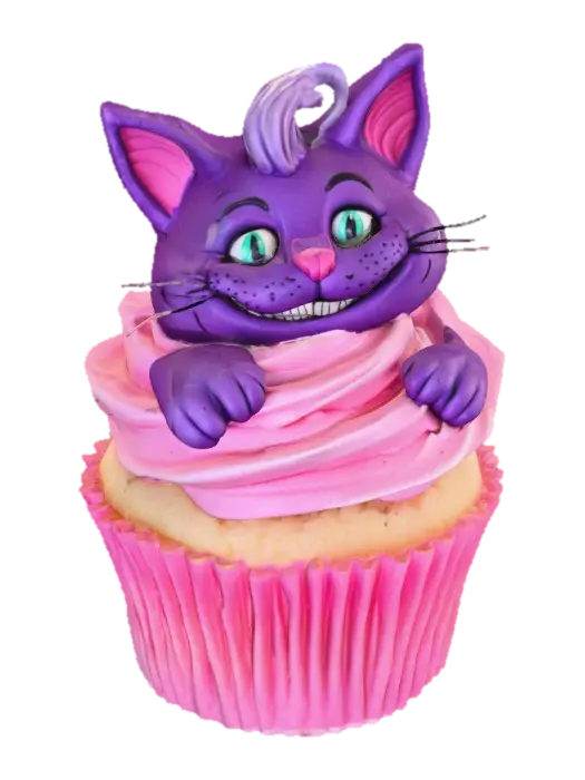 A beautiful pink cupcake with a purple grinning cheshire cat on top of the frosting… 3D model, vytvořený pomocí AI