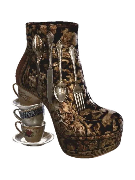 Velvet Boot and Silverware on a Teacup Stack 3D model, vytvořený pomocí AI