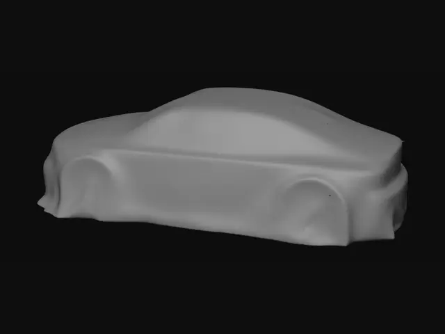3D model for セダンが1枚の厚手の布で地面まで完全に覆われている