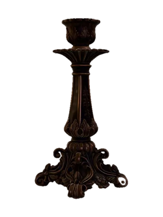 哥特雕花风格的烛台 - Fluted 3D model, vytvořený pomocí AI
