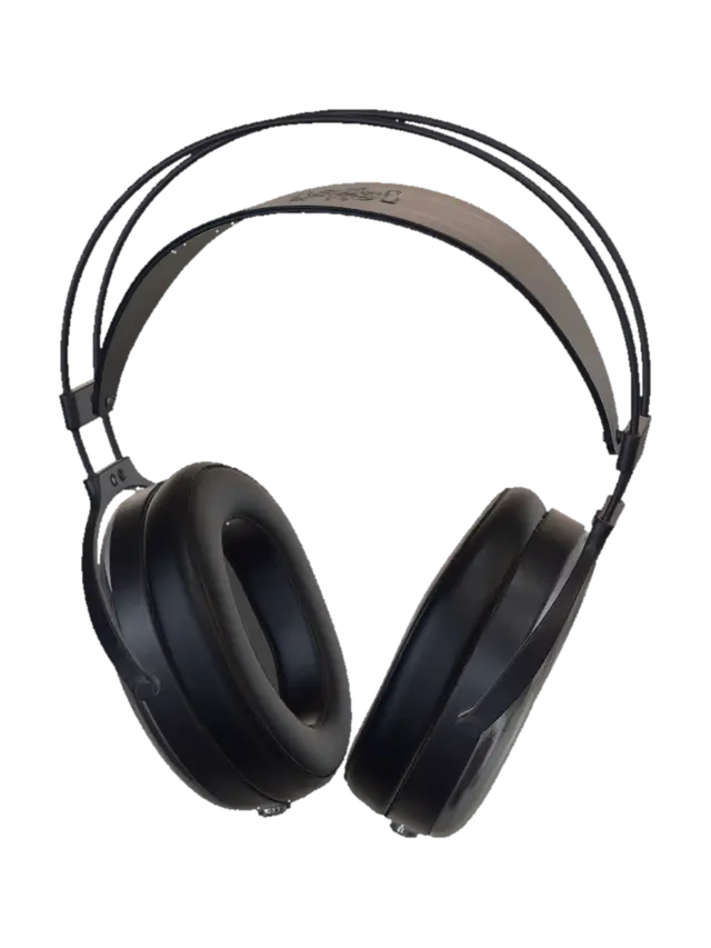 Modello 3D Aether Carbon Headphones, generato dall’IA