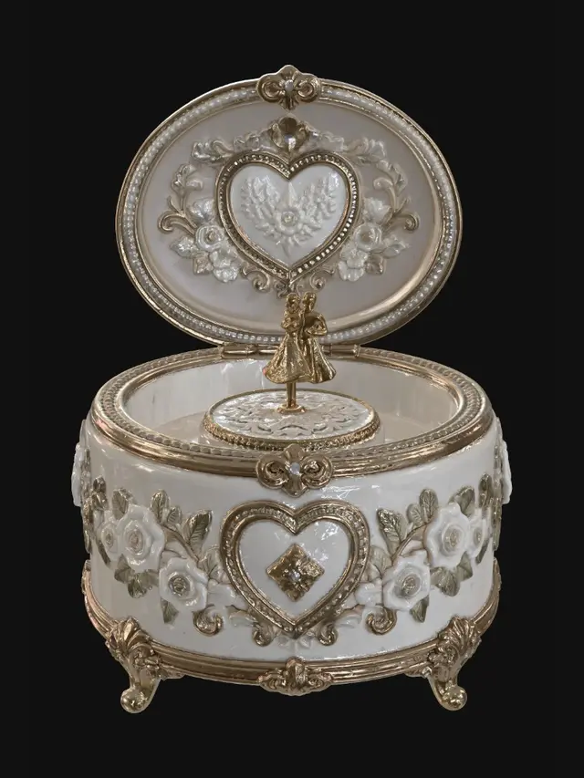 3D model for Ornate Golden Heart Keepsake Box