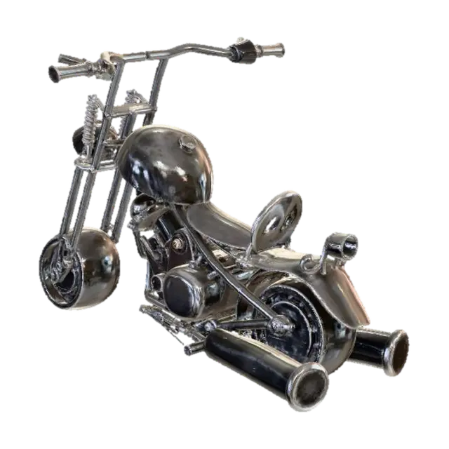 Iron Bike - Cycle 3D model, vytvořený pomocí AI